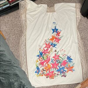 Vintage 70s lace trimmed Floral Print Kaftan - almost new